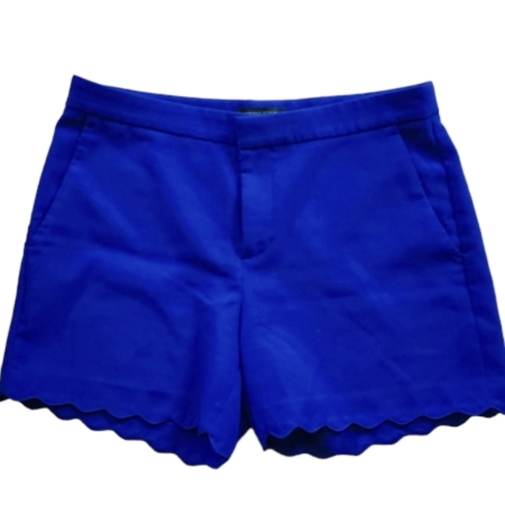 Banana Republic Womans Blue Scalloped Shorts Size 6